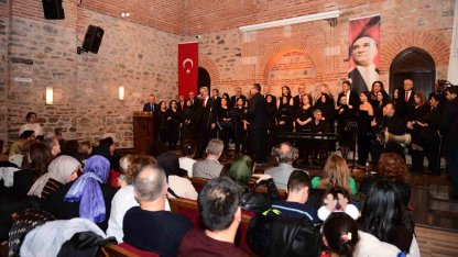 Osmangazi Belediyesi’nden türkülerle dolu unutulmaz konser