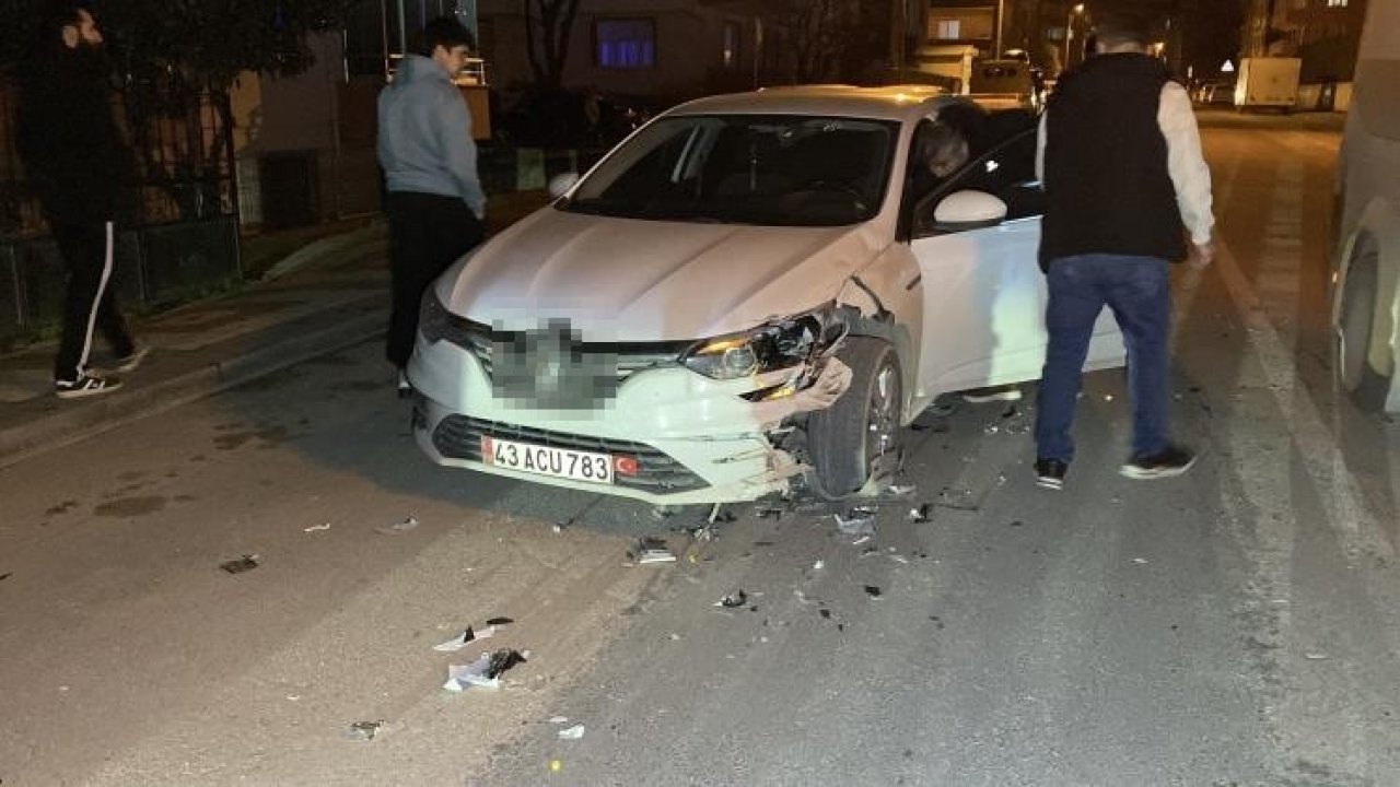 Otomobil ile motosiklet kafa kafaya çarpıştı: 2 yaralı