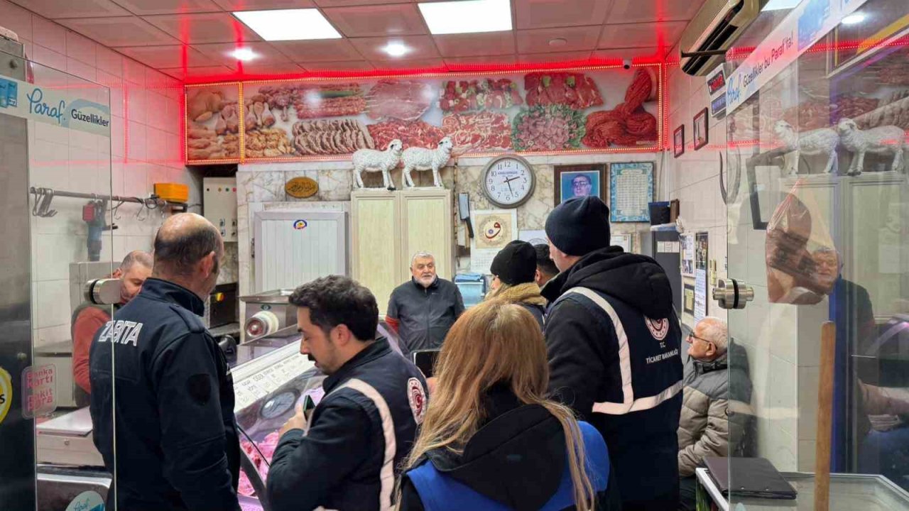 Rizeli kasaptan yeni et fiyatlarına tepki: "Beni yeni fiyatları fazla buldum, fırsatçılık yapmamak lazım"