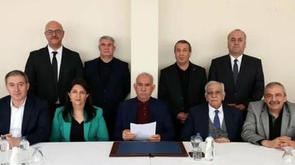 Sadece bir örgütün kendisini feshetmesi değil bu...