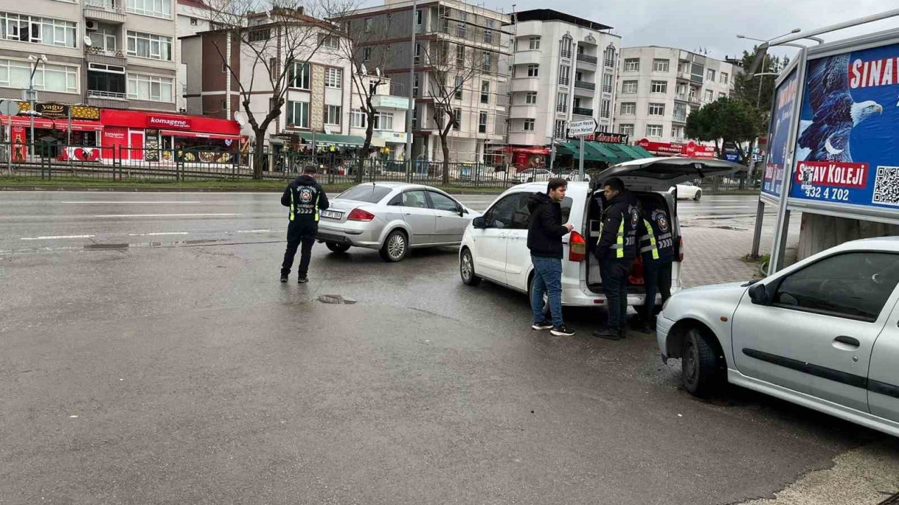 Samsun’da korsan taksi operasyonu: 2 ay men, 53 bin lira ceza