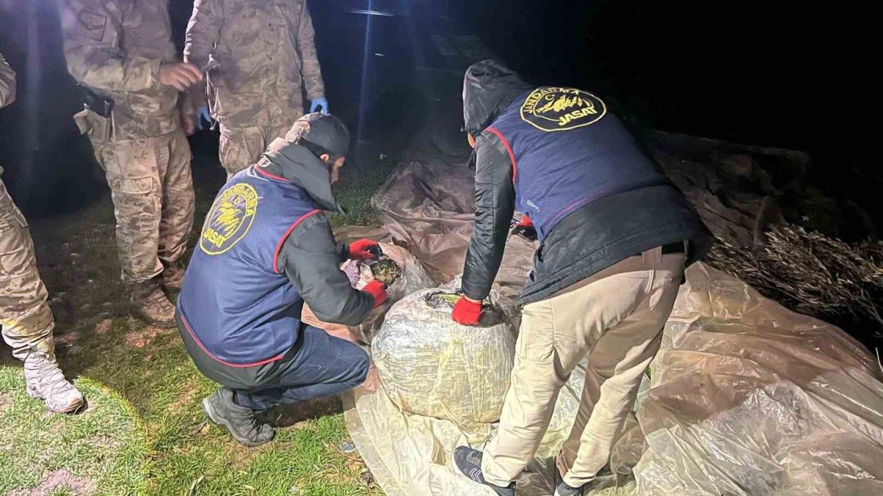 Şanlıurfa’da uyuşturucu operasyonu: 2 gözaltı