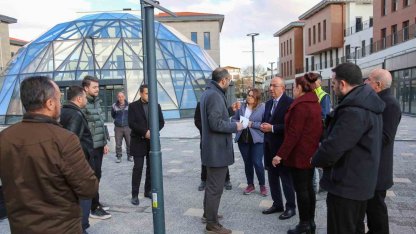 Şehrin yeni buluşma noktası; Suriçi Çarşısı hareketleniyor