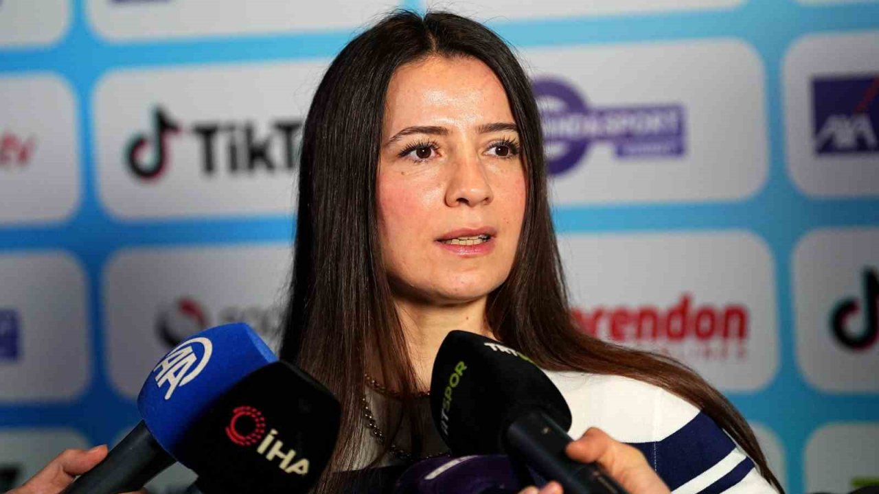 Serap Özçelik Arapoğlu: "Karatenin tekrar ayağa kalkacağı günü sabırsızlıkla bekliyorum"