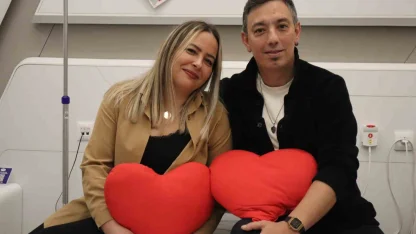 Sevgililer Günü’nde hayat veren bağ: Bağışladığı karaciğeriyle sevdiğine umut oldu