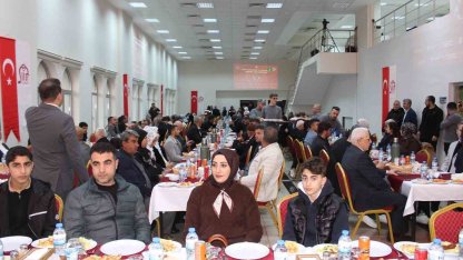 Siirt’te şehit ve gazi aileleri onuruna iftar yemeği verildi