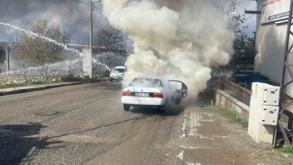 Siirt’te seyir halindeki otomobil alevlere teslim oldu