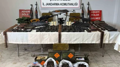 Silopi’de cephanelik ele geçirildi: 6 tutuklama