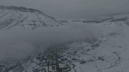 Sisle kaplanan Derecik dronla görüntülendi