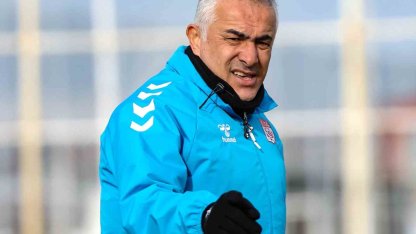 Sivasspor’da Mehmet Altıparmak ile yollar ayrıldı