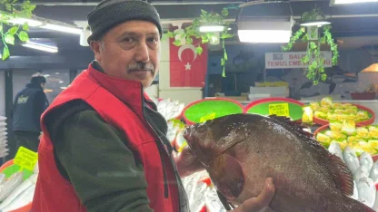 Sivas’ta 7.5 kiloluk orfoz balığı tezgahın ağası oldu