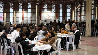 Söğüt’te geleneksel iftar sofrası