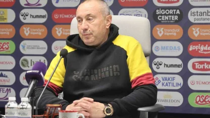 Stanimir Stoilov: "Ligimizde her puan çok değerli"