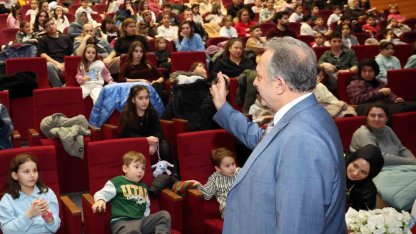 Talas’ta karne sevinci tiyatroyla taçlandı