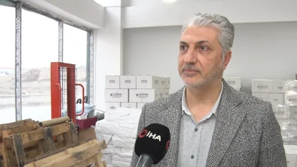 Tanımadığı bir şahıstan hesabına gelen parayı sahibine iletti