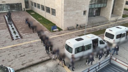 Tatil vaadiyle dolandırıp dalga geçtiler