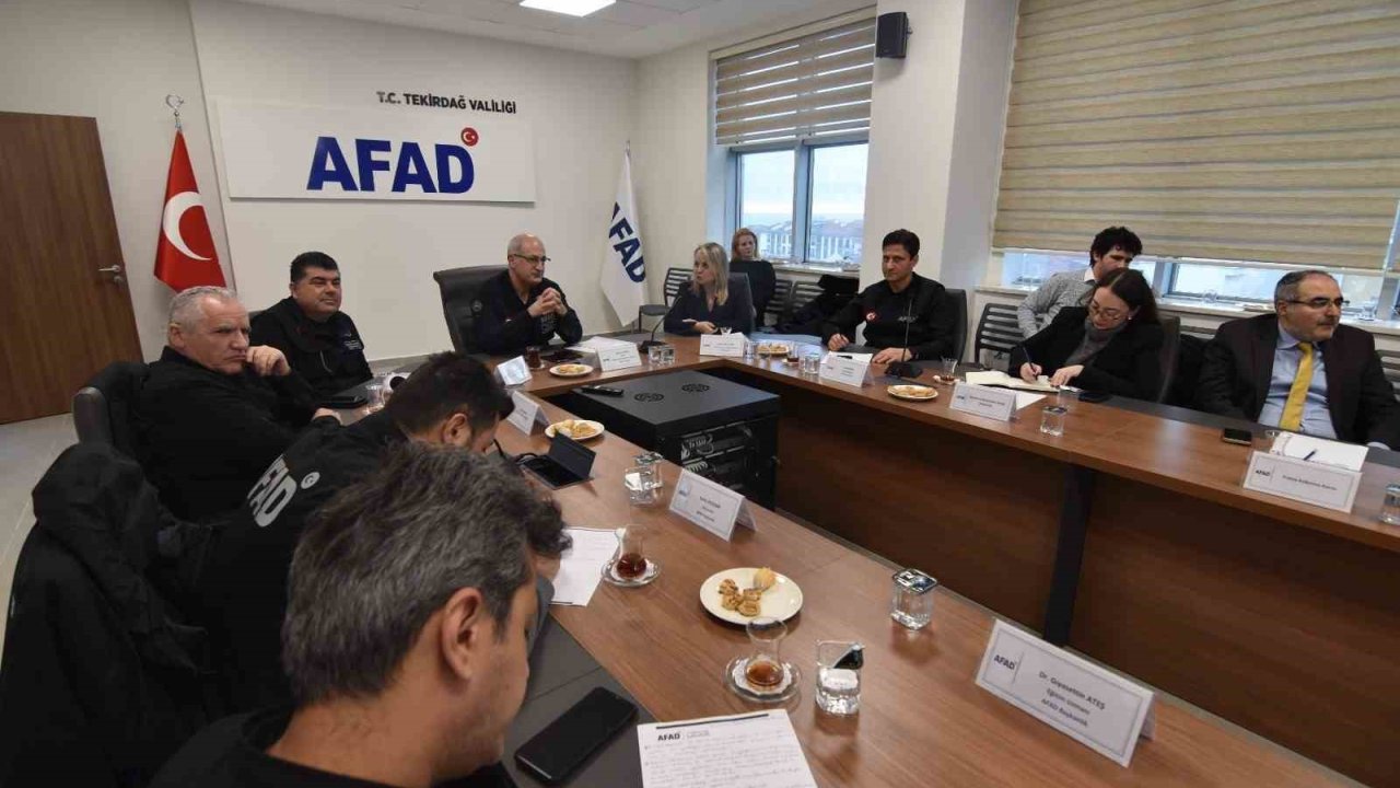 Tekirdağ AFAD’da Trakya belediyeleriyle afet riskleri değerlendirmesi