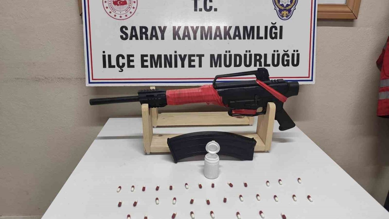 Tekirdağ’da uyuşturucu ve silah operasyonu: 4 gözaltı