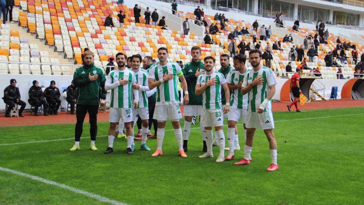 TFF 3. Lig: Malatya Yeşilyurtspor: 1 - Mazıdağ Fosfat Spor:0