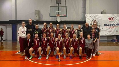 TREDAŞ Spor Kulübü U18 Kız Takımı namağlup il şampiyonu oldu