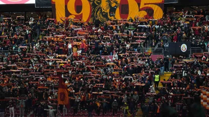 Trendyol Süper Lig: Galatasaray: 1 - Kayserispor: 0 (Maç devam ediyor)