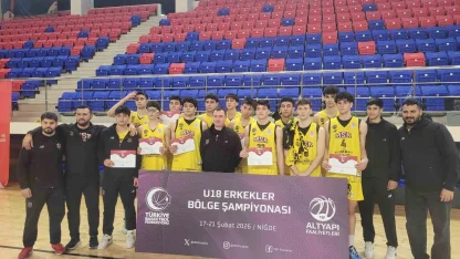 U18 Erkekler Bölge Şampiyonası’nda yarı finalistler belli oldu