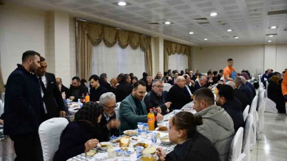 Vezirköprü’de şehit yakınları ve gaziler iftarda ağırlandı