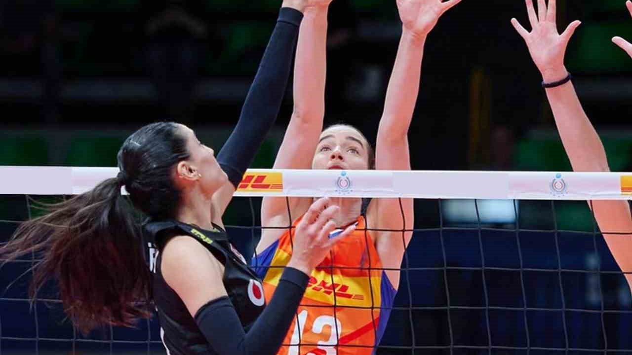 Voleybolda çeyrek final heyecanı Denizli’de yaşanacak