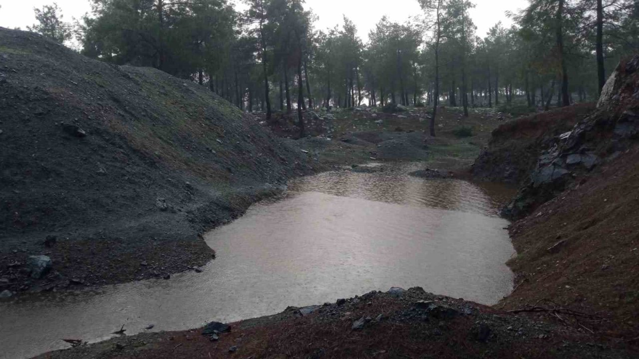 Yağışlı havayla birlikte su dolan çukura düşen 10 yaşındaki çocuk hayatını kaybetti