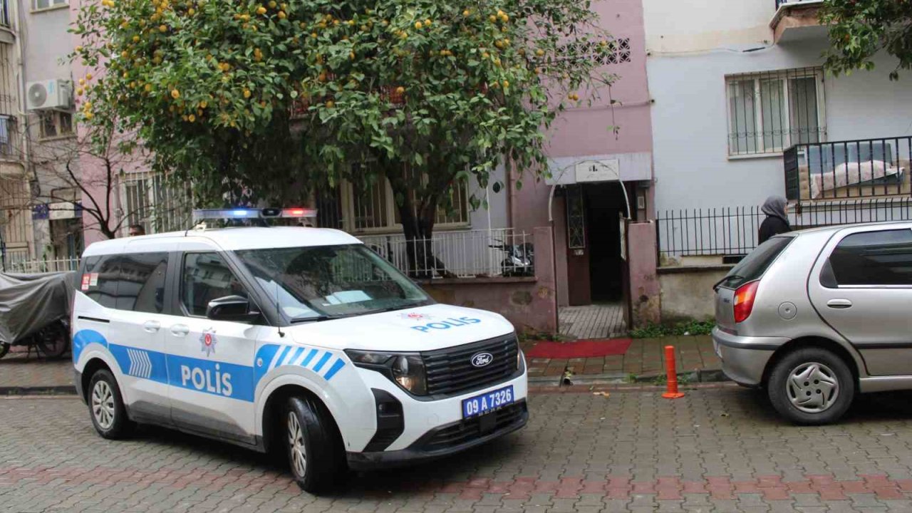Yakınları haber alamadı, yatağında ölü bulundu
