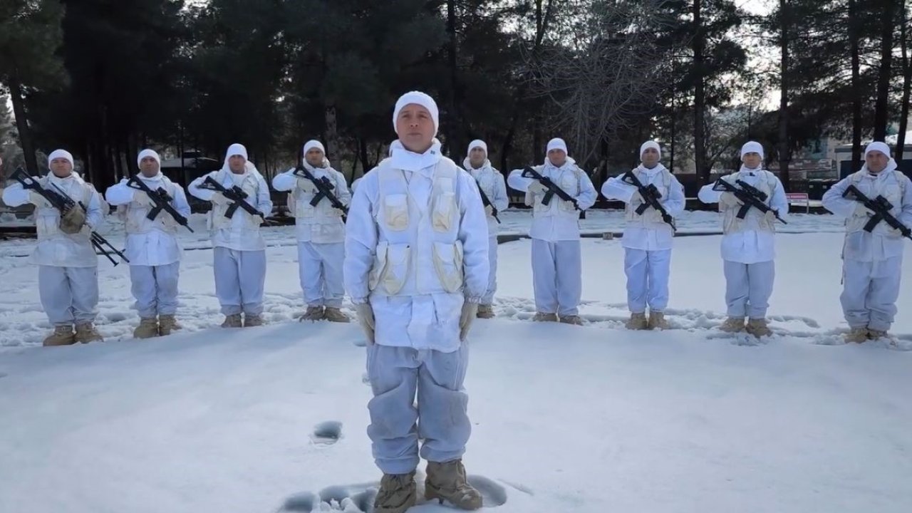 Yalova’da örülen 400 bere Siirt’teki komandolara ulaştırıldı