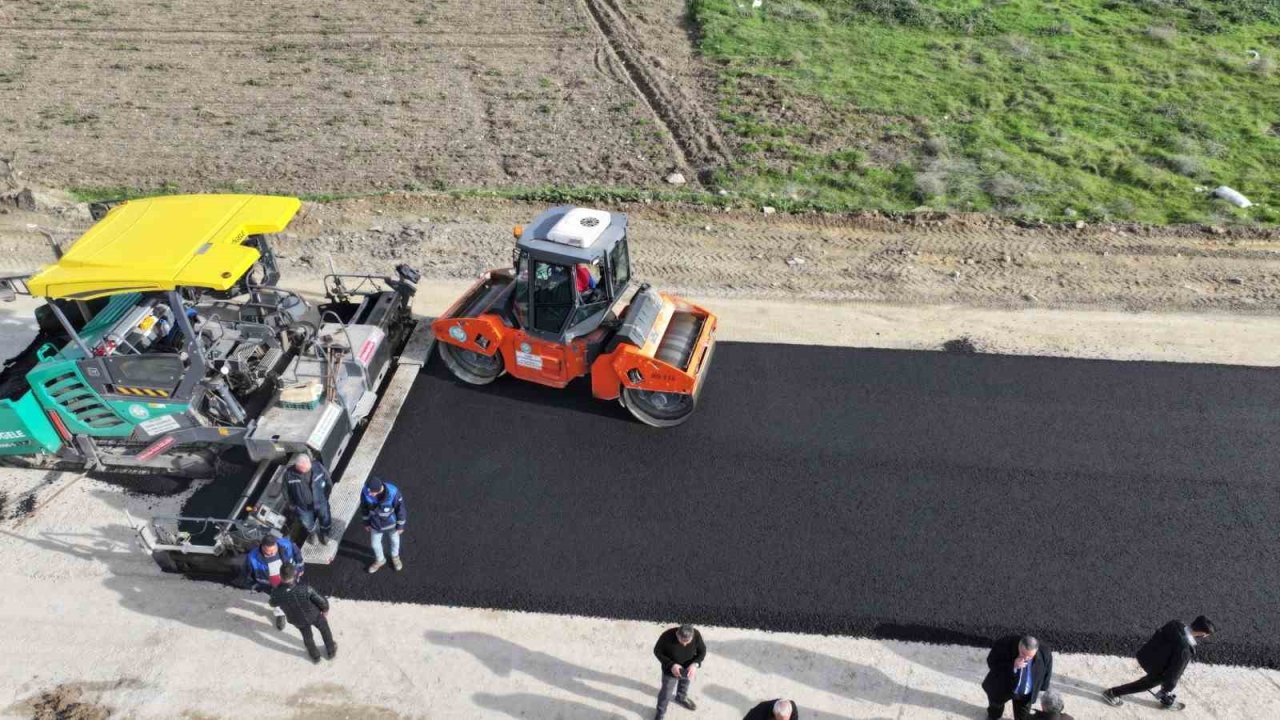 Yeni tesisin ilk asfaltı Hacıbektaşlı’nın yollarıyla buluştu