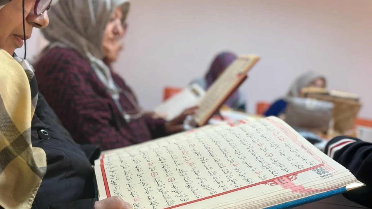 Yeşilyurt Kent Konseyi’nde Kur’an-ı Kerim eğitimi ve mukabele programı başladı