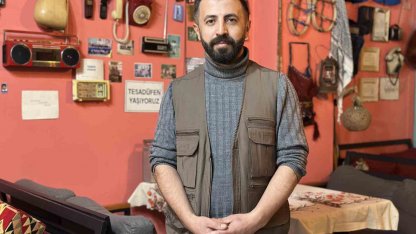 Yüksekova’da 90’lar temalı kafe geçmişle bugün arasında köprü kuruyor