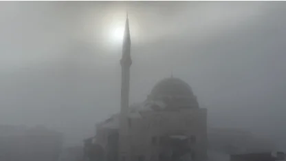 Yüksekova’da yoğun sis ulaşımı olumsuz etkiledi