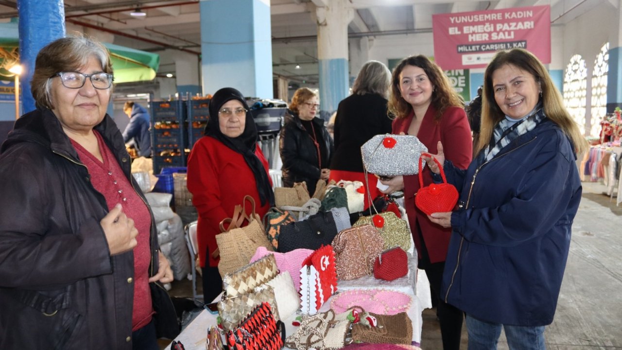 Yunusemre’de 14 Şubat temalı "Kadın El Emeği Pazarı" kuruldu