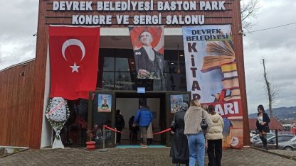 Zonguldak’ta Bastonpark Kitap Fuarı başladı