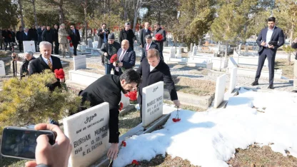 1992 Erzincan Depremi’nin 34. yılında deprem şehitleri anıldı