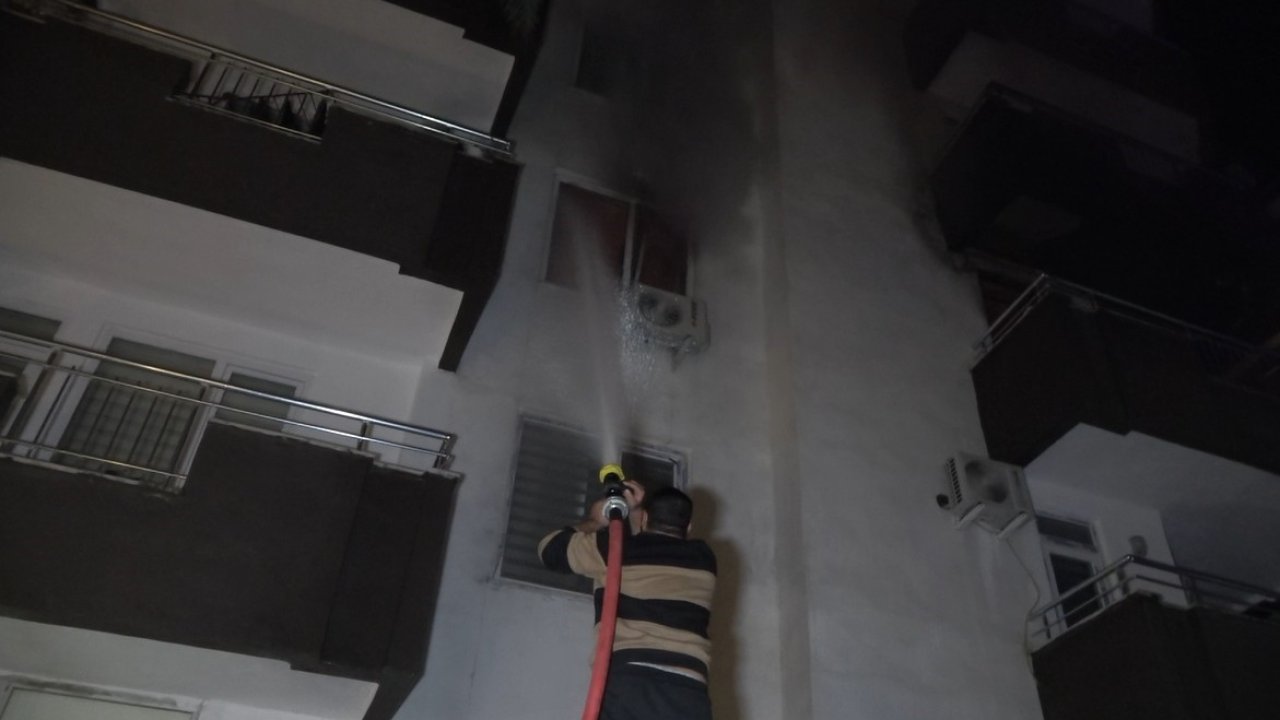 5 katlı binada korkutan yangın:2 kişi dumandan etkilendi