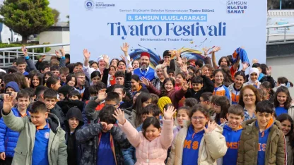 8. Samsun Uluslararası Tiyatro Festivali başladı