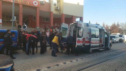 Adliye önünde kalbinden bıçaklanarak öldürülen Emrah’ın amcası konuştu