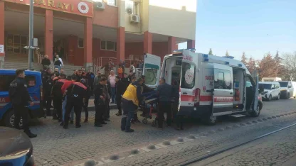 Adliye önünde kalbinden bıçaklanarak öldürülen Emrah’ın amcası konuştu