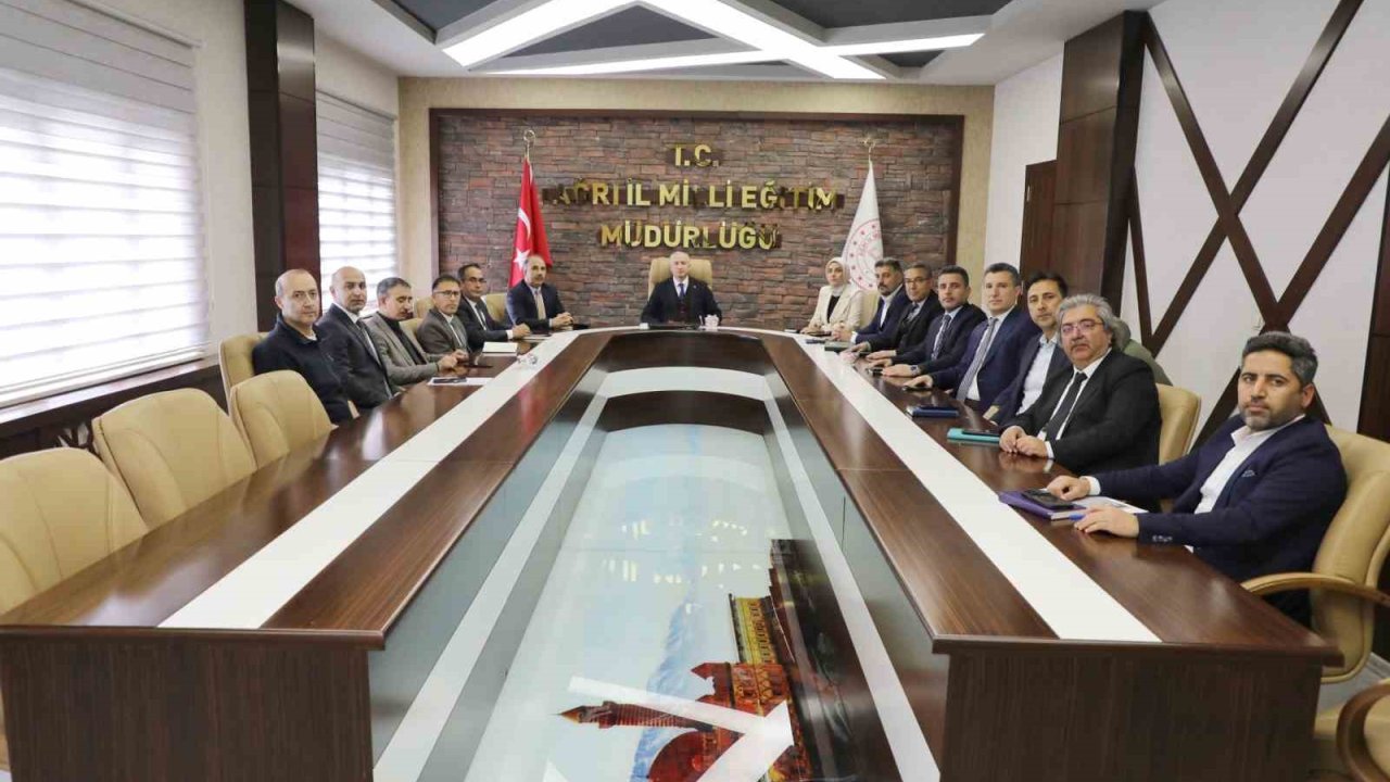 Ağrı’da eğitimde kaliteyi artırmaya yönelik çalışmalar ele alındı