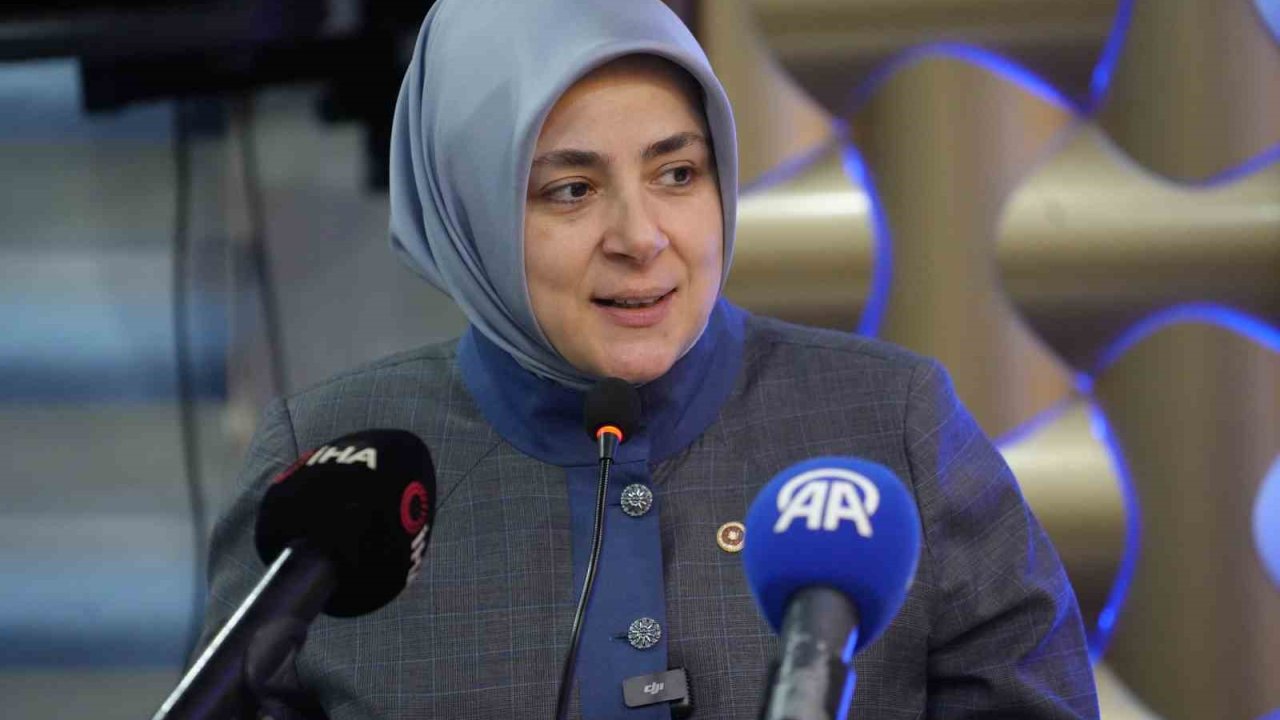 AK Parti Genel Merkez Kadın Kolları Başkanı Ercan: "Ateş çemberine rağmen hizmetlerimize devam ediyoruz"