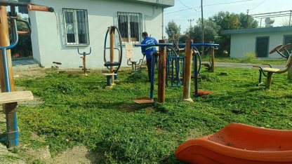 Akdeniz’de bahar temizliği: Parklar yaza hazırlanıyor