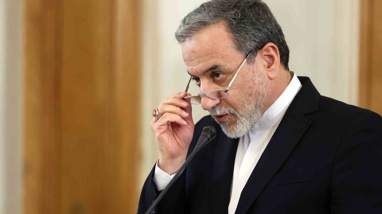 Arakçi’den ABD’ye Vietnam benzetmesi: "Hükümet bir şey söylüyor, gerçeklik ise başka"