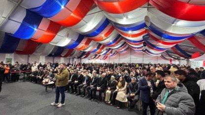 Arnavutköy’de hamsi ve horon coşkusu