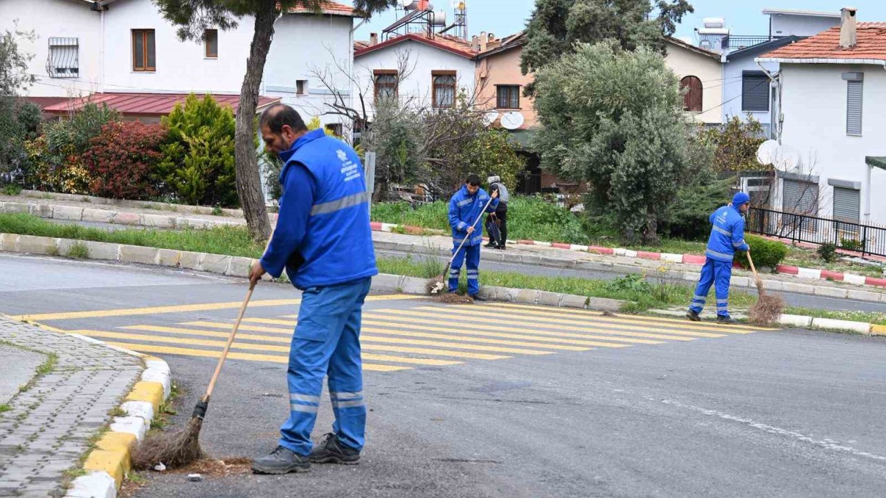 Aydın Büyükşehir Belediyesi’nin kent genelindeki çalışmaları sürüyor