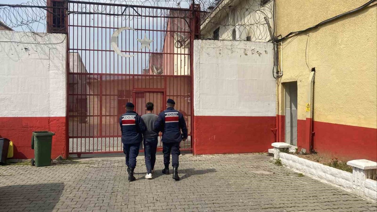 Aydın’da iki aranan hükümlü yakalandı