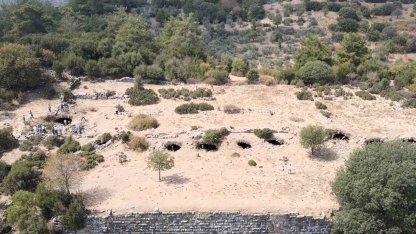 Aydın’ın "öksüz" antik kenti Amyzon, gün yüzüne çıkmayı bekliyor